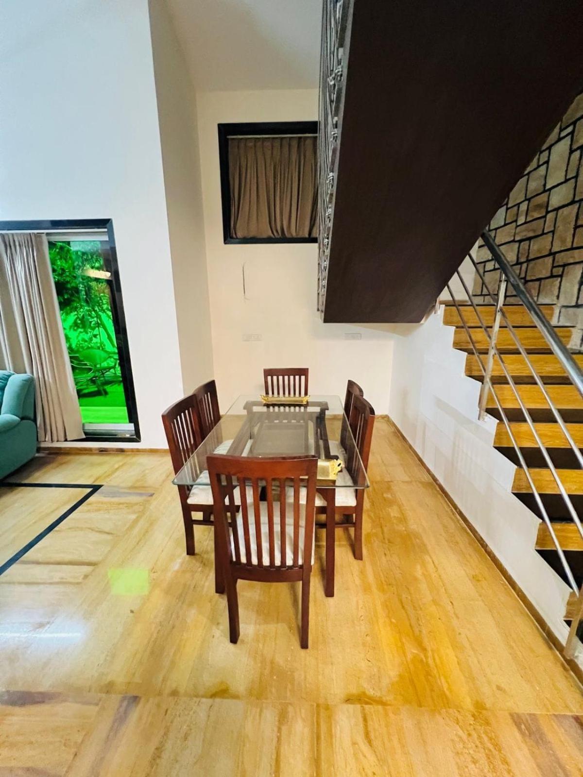 לונבלה Taj Villa With Free Wifi מראה חיצוני תמונה